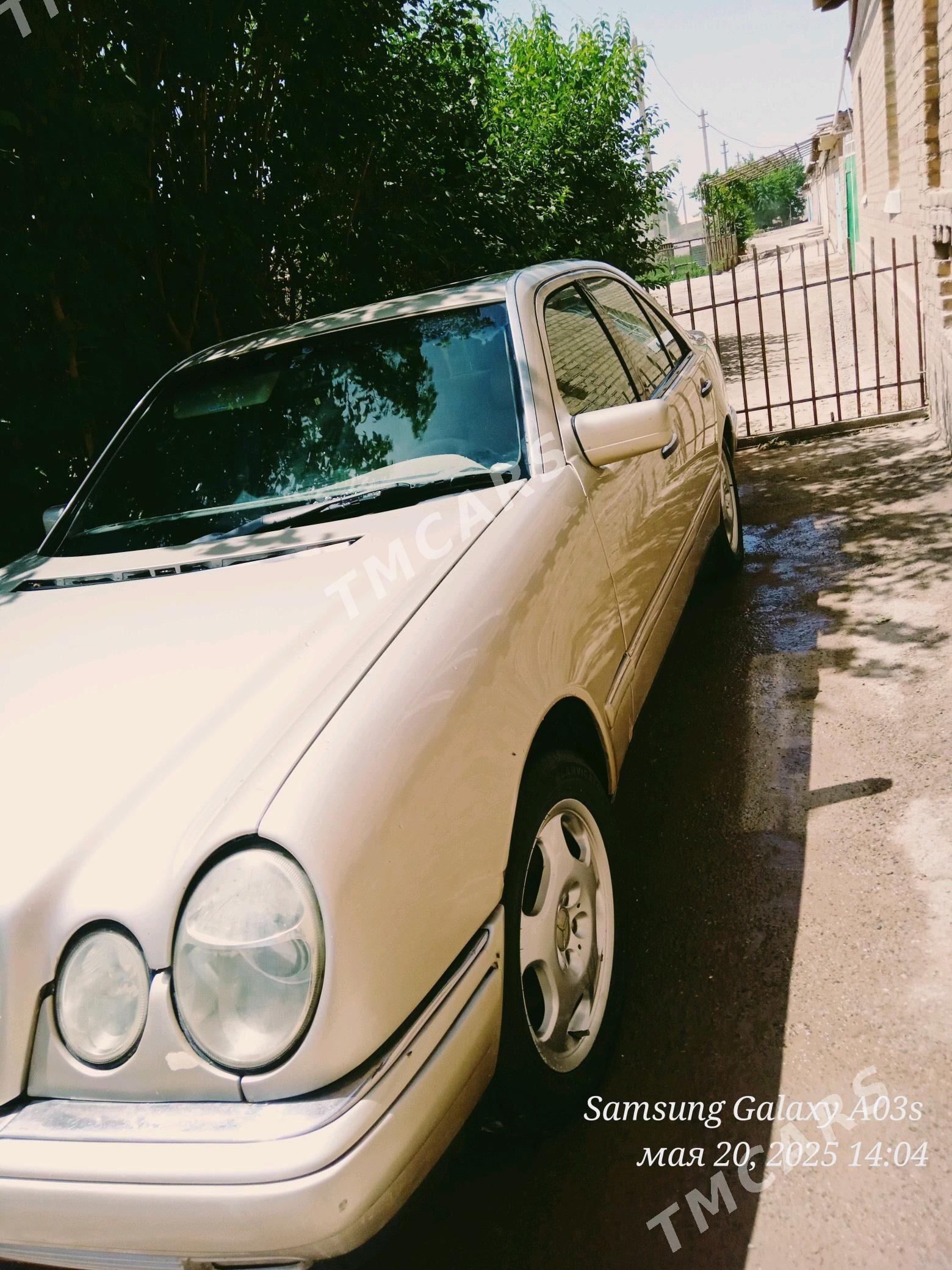 Mercedes-Benz E320 1997 - 80 000 TMT - Tejen - img 6
