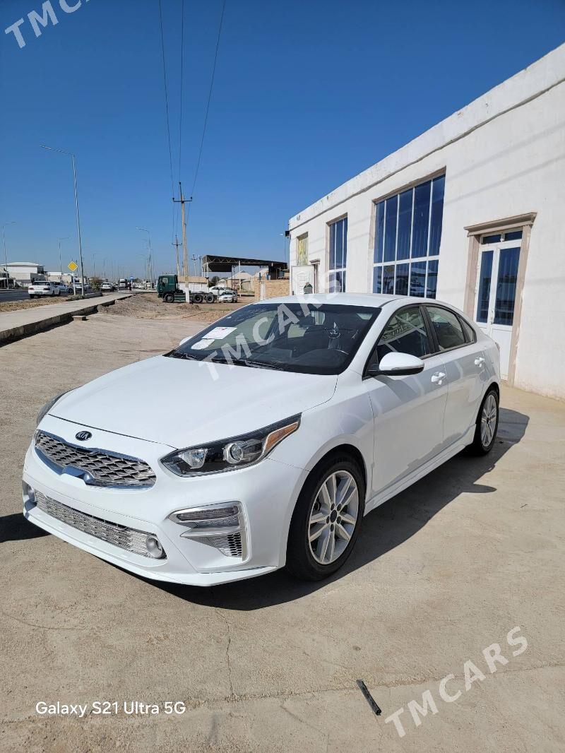 Kia Forte 2021 - 200 000 TMT - Мары - img 3