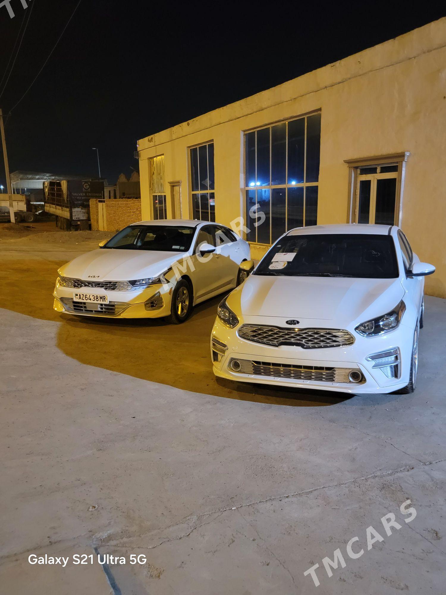 Kia Forte 2021 - 200 000 TMT - Мары - img 2