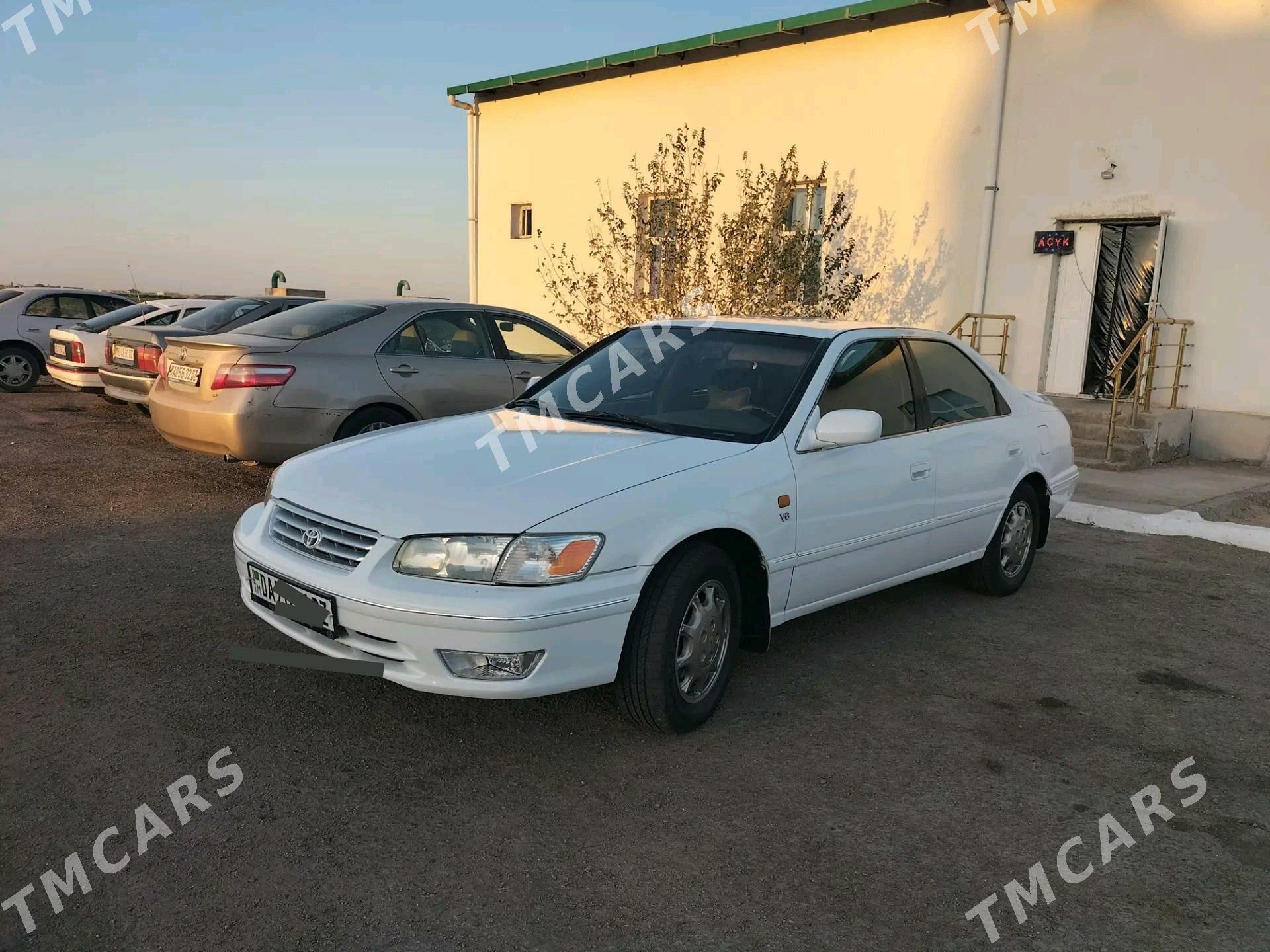 Toyota Camry 2001 - 170 000 TMT - Шабатский этрап - img 2