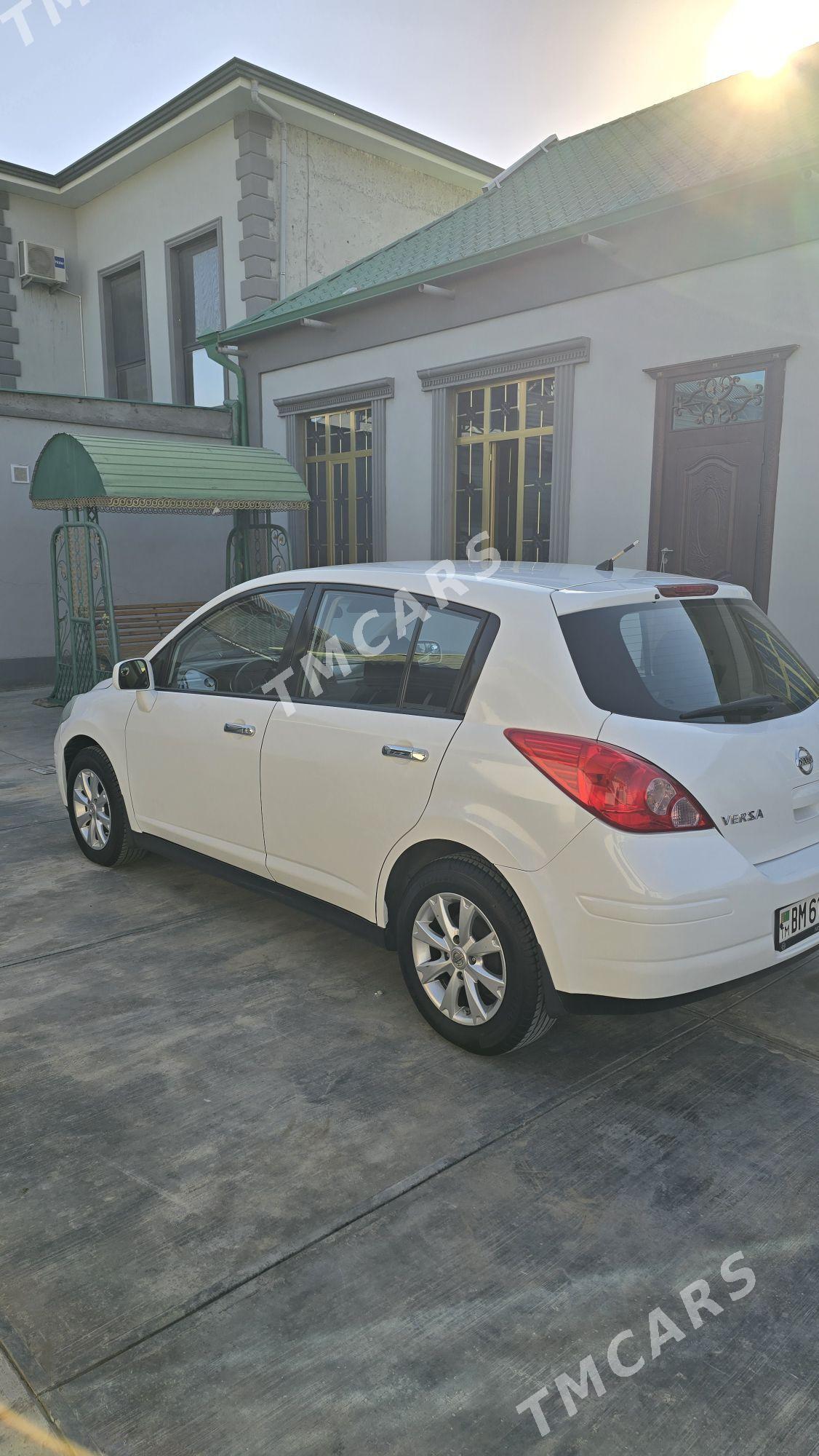 Nissan Versa 2011 - 127 000 TMT - Aşgabat - img 4