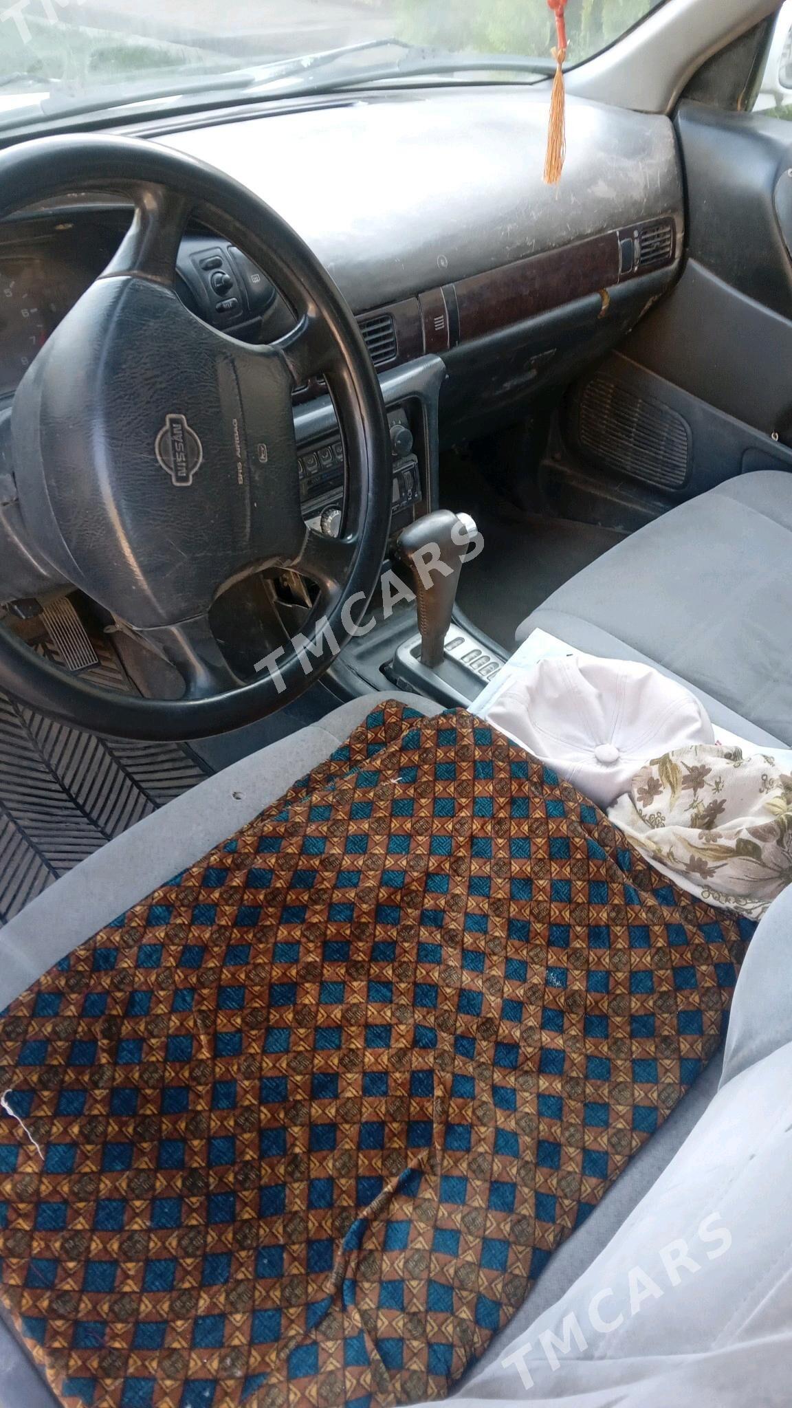 Nissan Bluebird 1993 - 30 000 TMT - Halaç - img 3