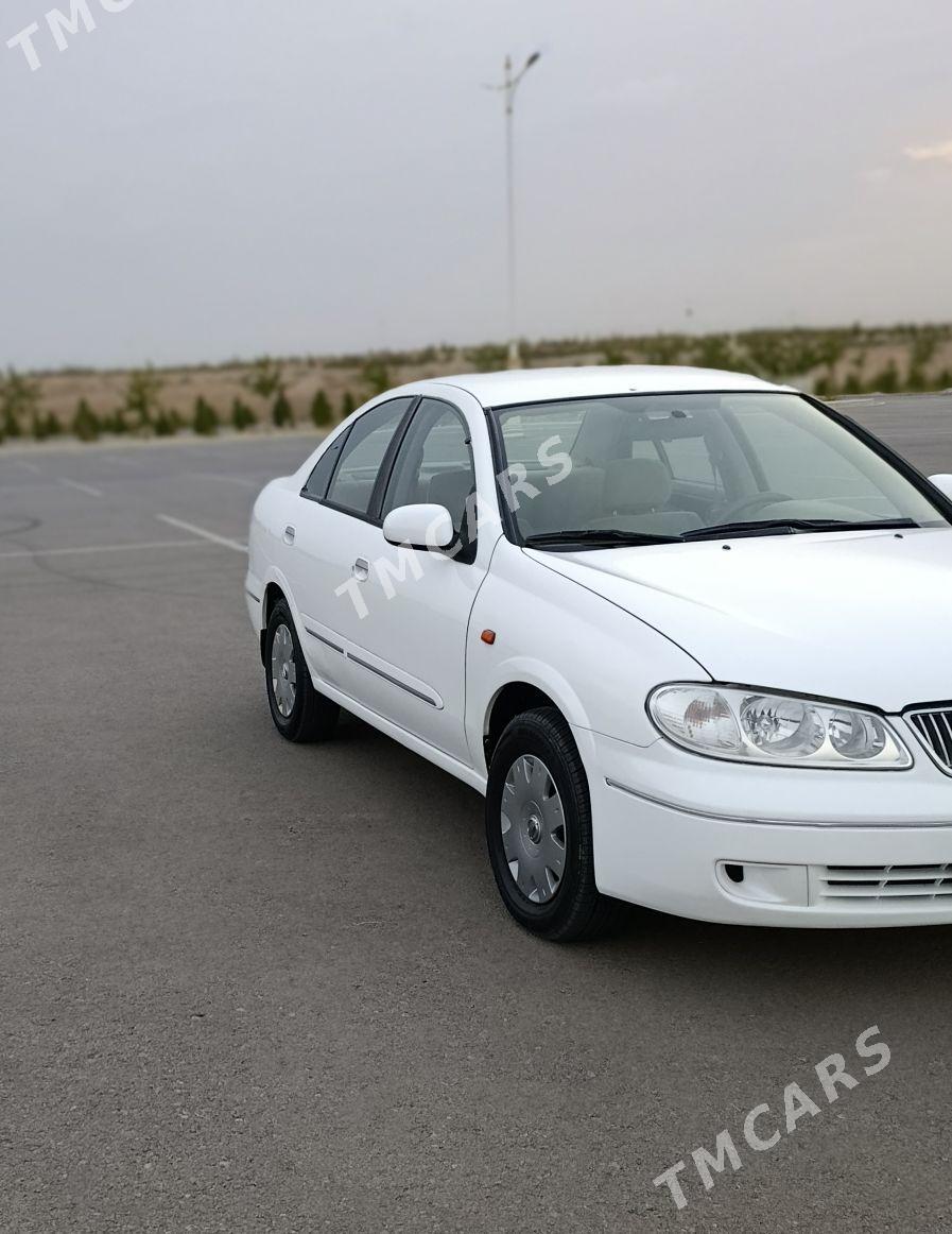 Nissan Sunny 2004 - 110 000 TMT - Ak bugdaý etraby - img 2