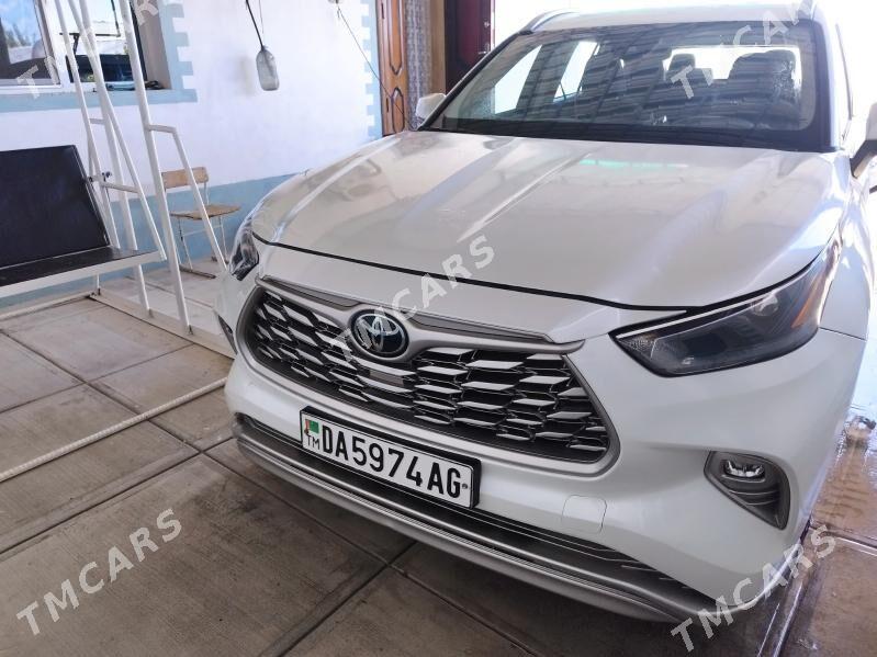Toyota Highlander 2024 - 460 000 TMT - Нефтегаз (ул. Андалиб-Юбилейная) - img 6