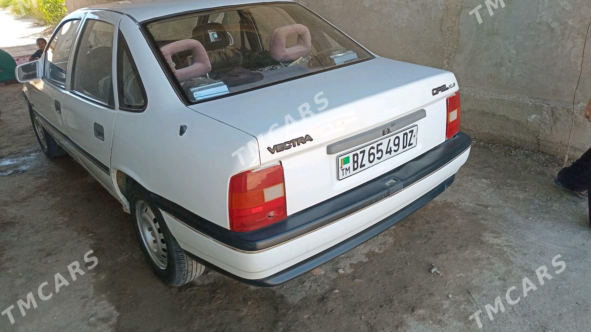 Opel Vectra 1990 - 35 000 TMT - Boldumsaz - img 3
