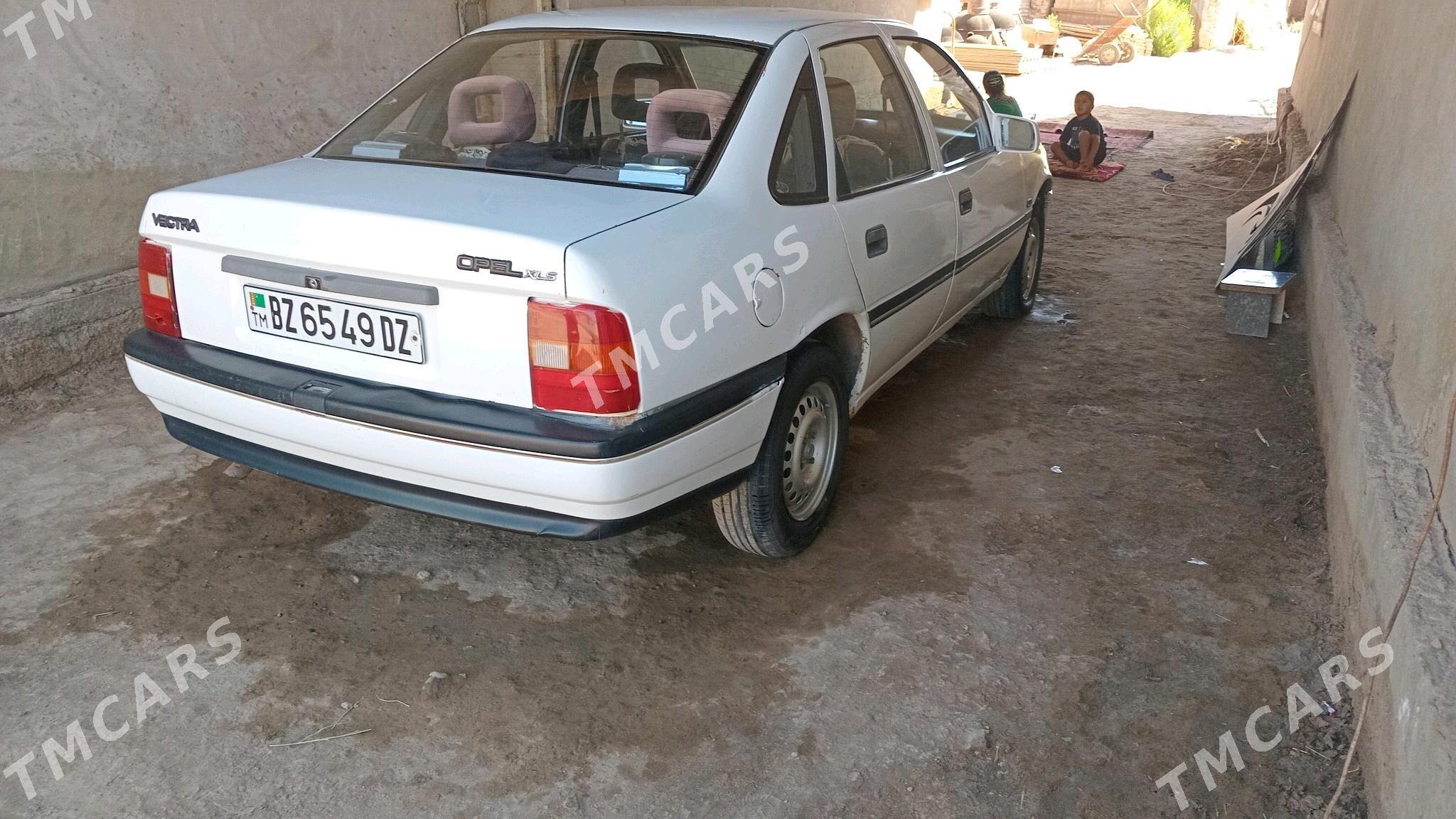 Opel Vectra 1990 - 35 000 TMT - Boldumsaz - img 4