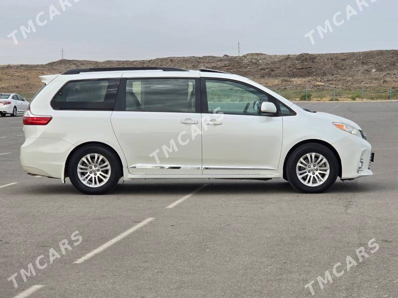 Toyota Sienna 2017 - 420 000 TMT - Ашхабад - img 3