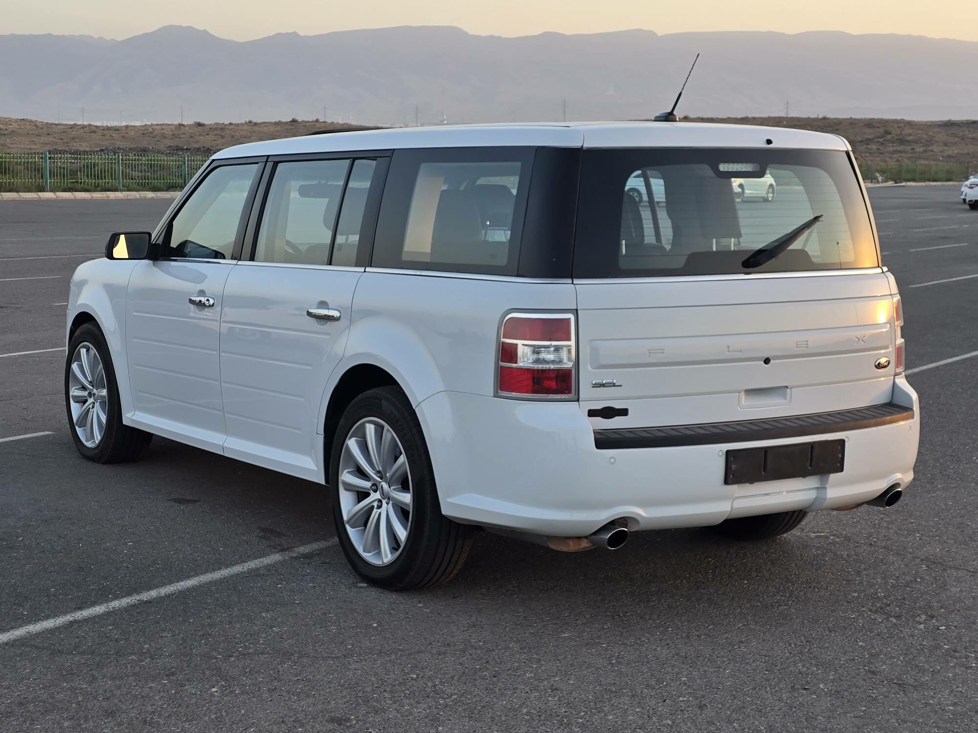 Ford Flex 2019 - 320 000 TMT - Aşgabat - img 7