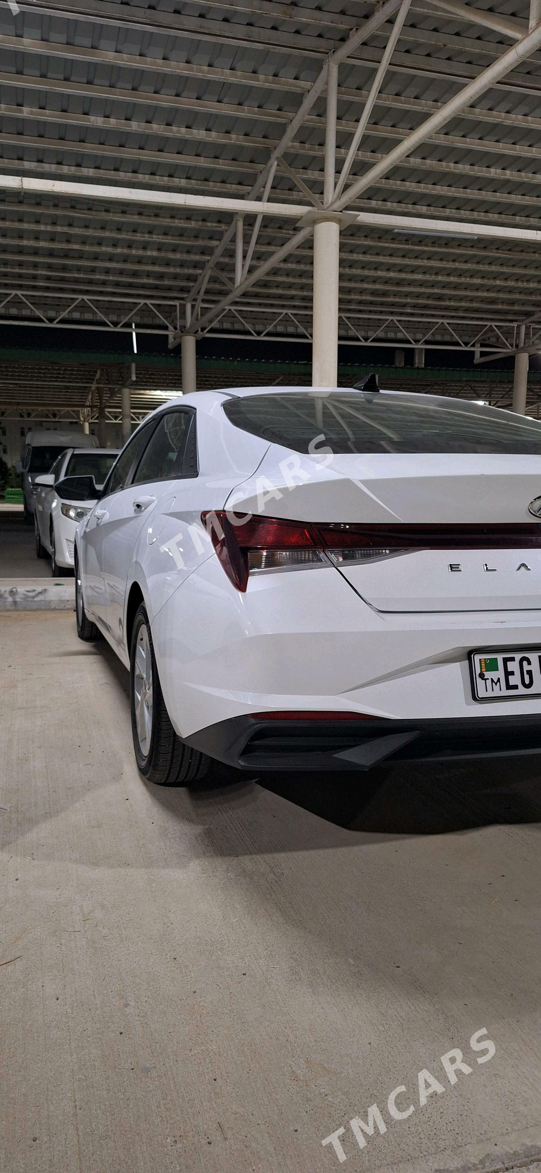 Hyundai Elantra 2021 - 232 000 TMT - Ашхабад - img 4