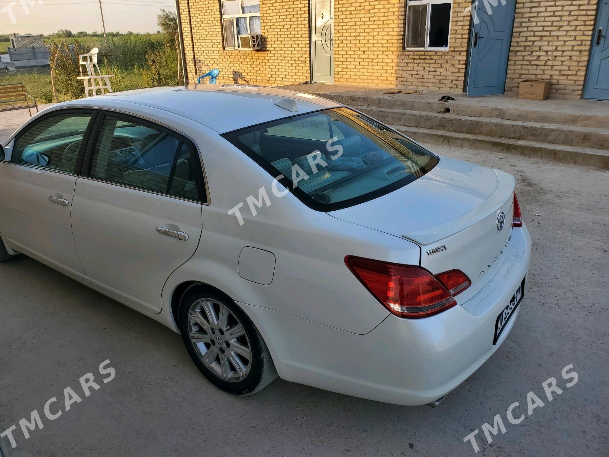 Toyota Avalon 2005 - 170 000 TMT - Mary - img 4