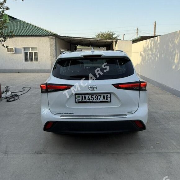 Toyota Highlander 2022 - 545 000 TMT - Ашхабад - img 10