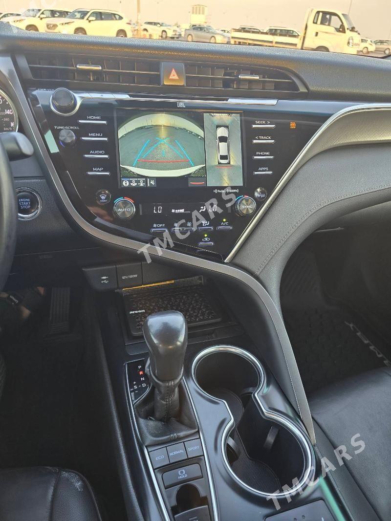 Toyota Camry 2018 - 445 000 TMT - Ашхабад - img 3
