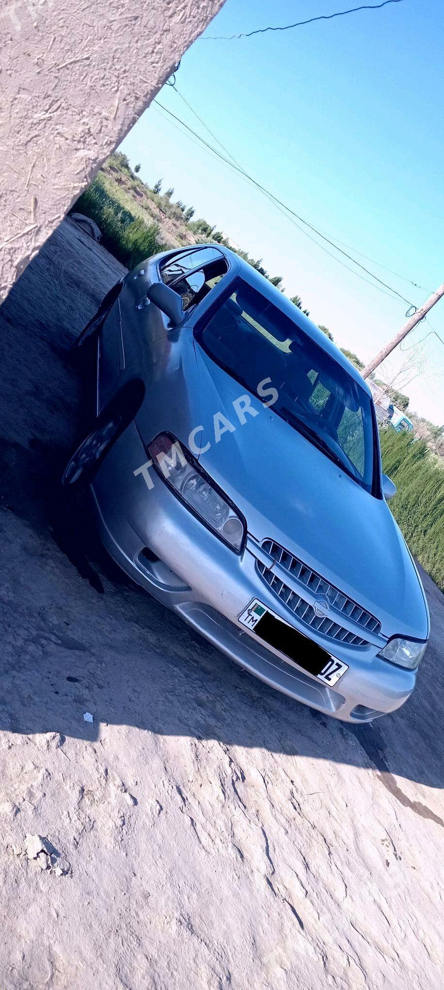 Nissan Altima 2000 - 40 000 TMT - Köneürgenç - img 2