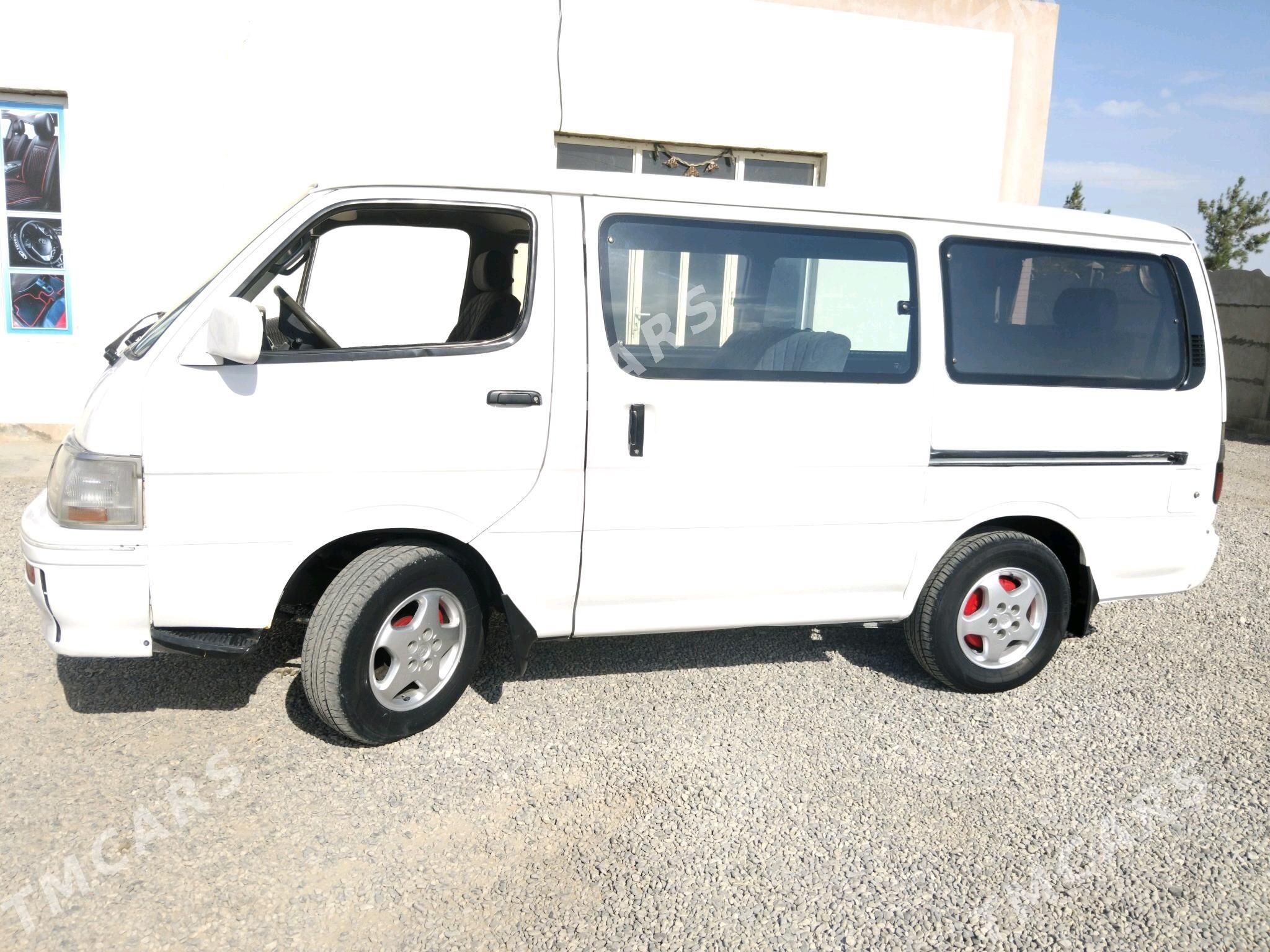 Toyota Hiace 1995 - 80 000 TMT - Sakarçäge - img 4