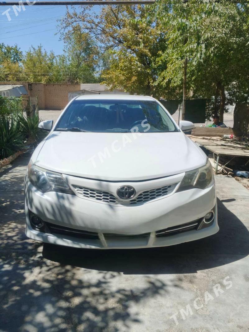 Toyota Camry 2014 - 220 000 TMT - Мары - img 8