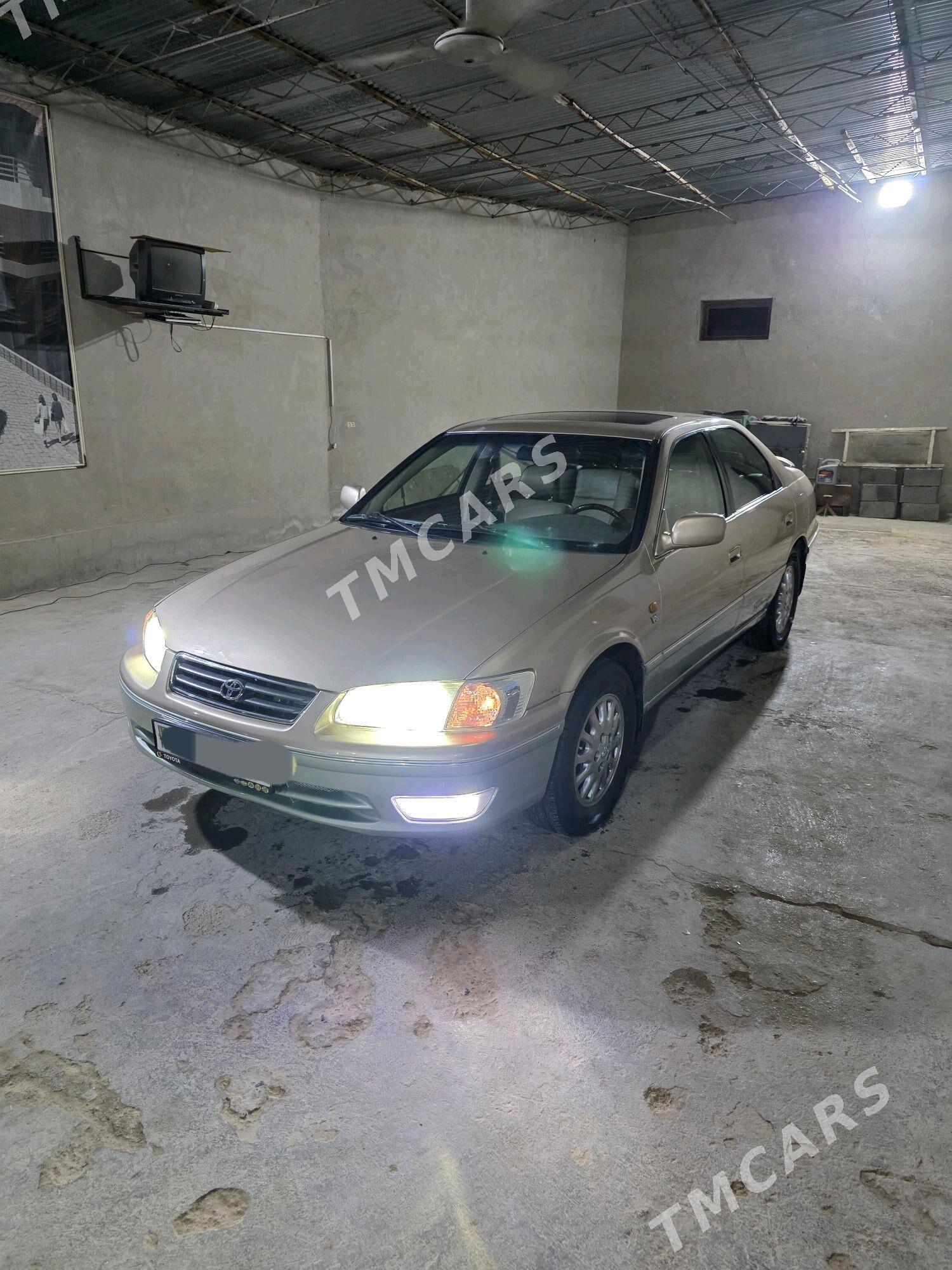 Toyota Camry 2001 - 180 000 TMT - Магданлы - img 3