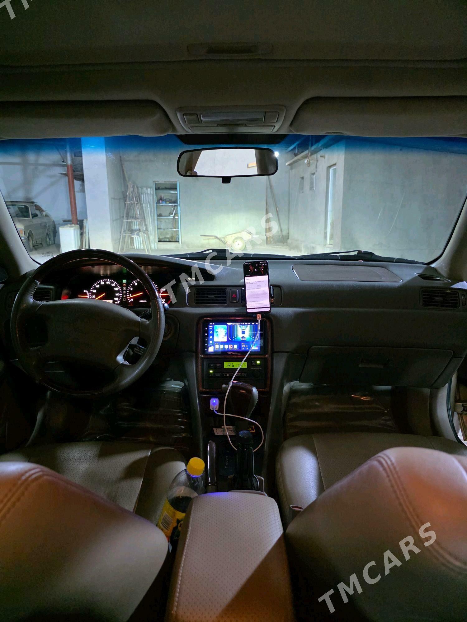 Toyota Camry 2001 - 180 000 TMT - Магданлы - img 8