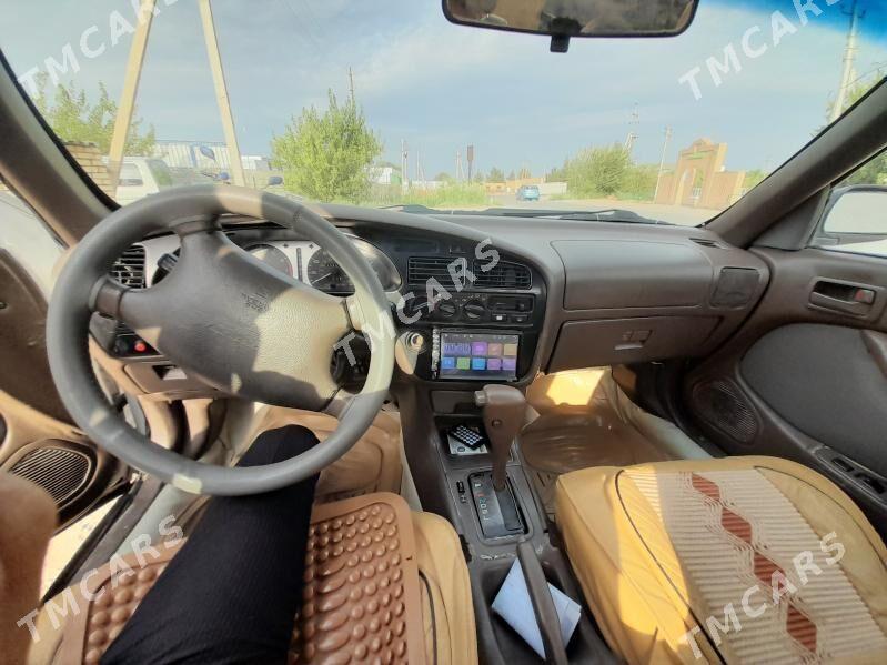 Toyota Camry 1993 - 62 000 TMT - Мары - img 3