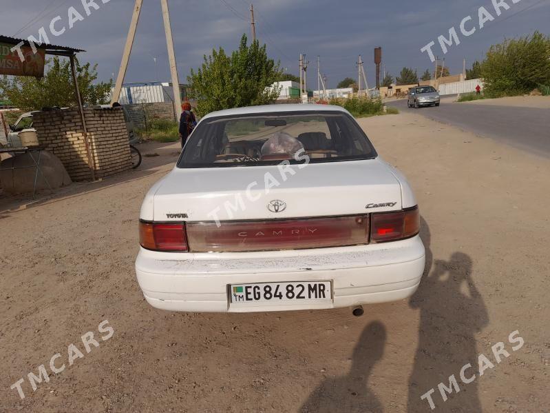 Toyota Camry 1993 - 62 000 TMT - Мары - img 4