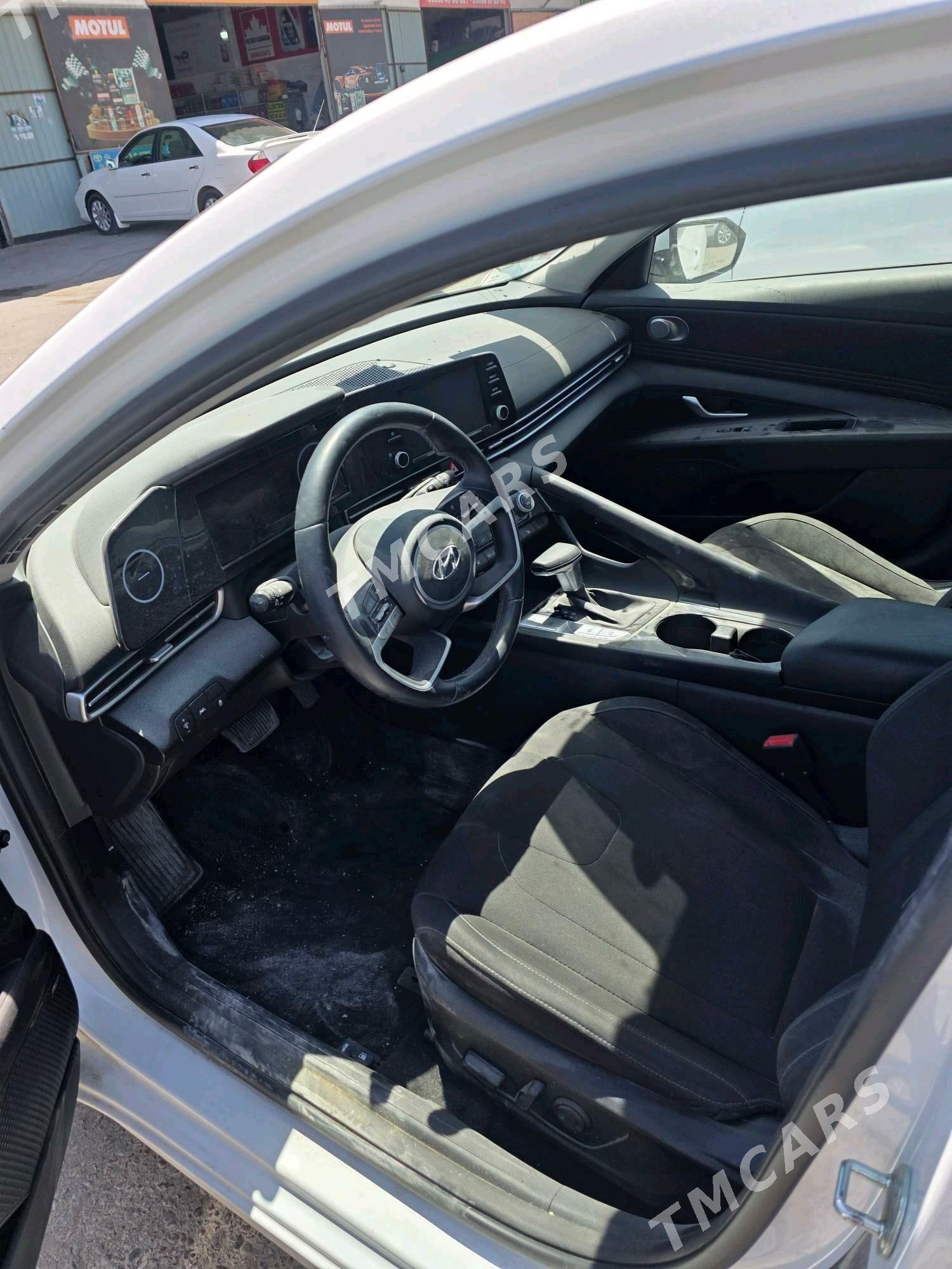 Hyundai Elantra 2021 - 230 000 TMT - Ашхабад - img 4