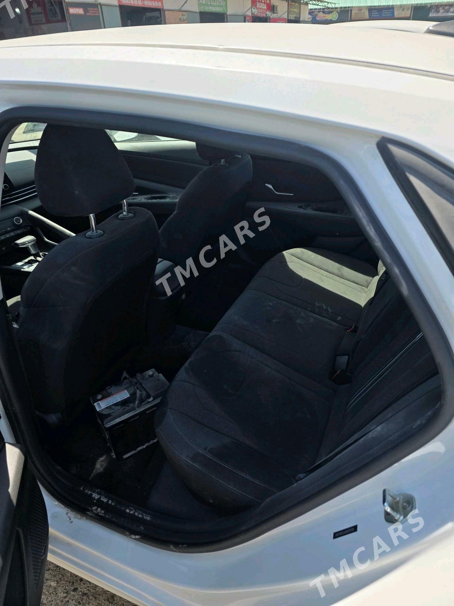 Hyundai Elantra 2021 - 230 000 TMT - Ашхабад - img 5