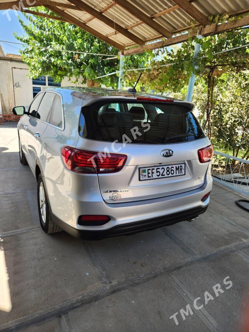 Kia Sorento 2019 - 285 000 TMT - Ýolöten - img 8