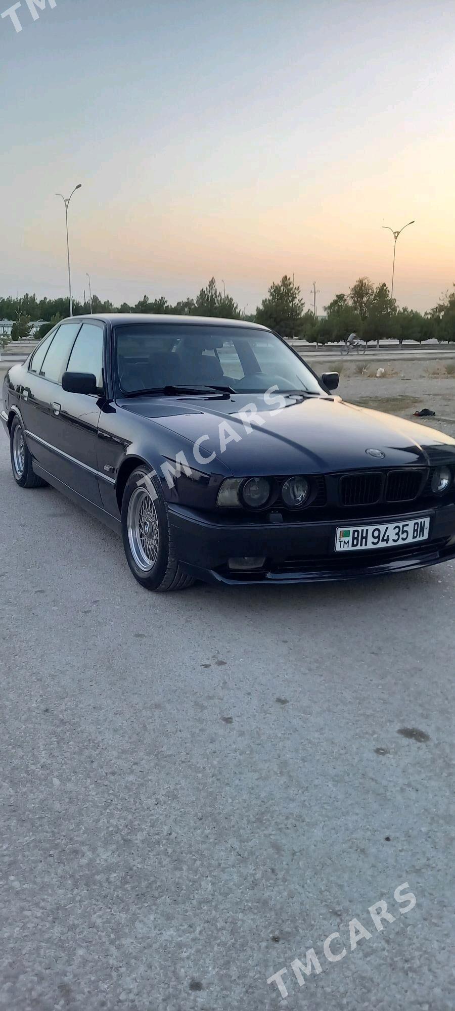 BMW E34 1998 - 120 000 TMT - Балканабат - img 4