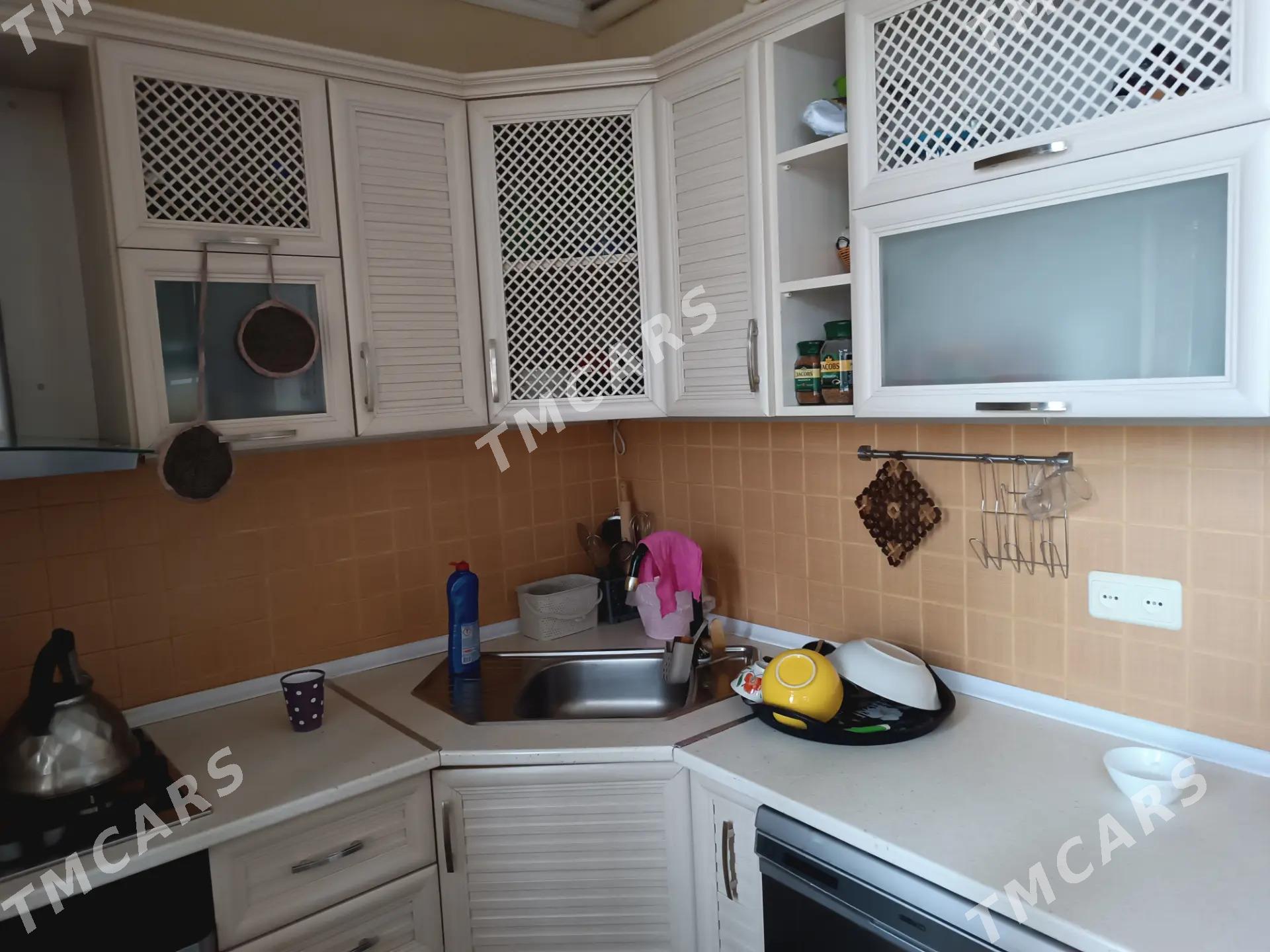 10mkr 3komnat 1etaz satlyk - 10 mkr - img 4