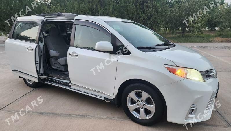 Toyota Sienna 2018 - 388 000 TMT - Aşgabat - img 5