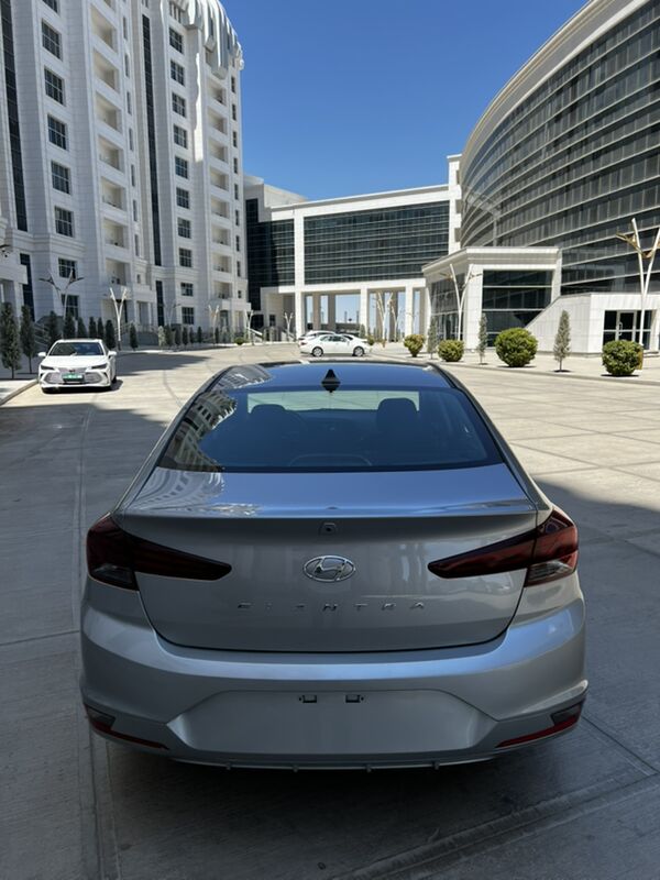 Hyundai Elantra 2020 - 230 000 TMT - Ашхабад - img 6
