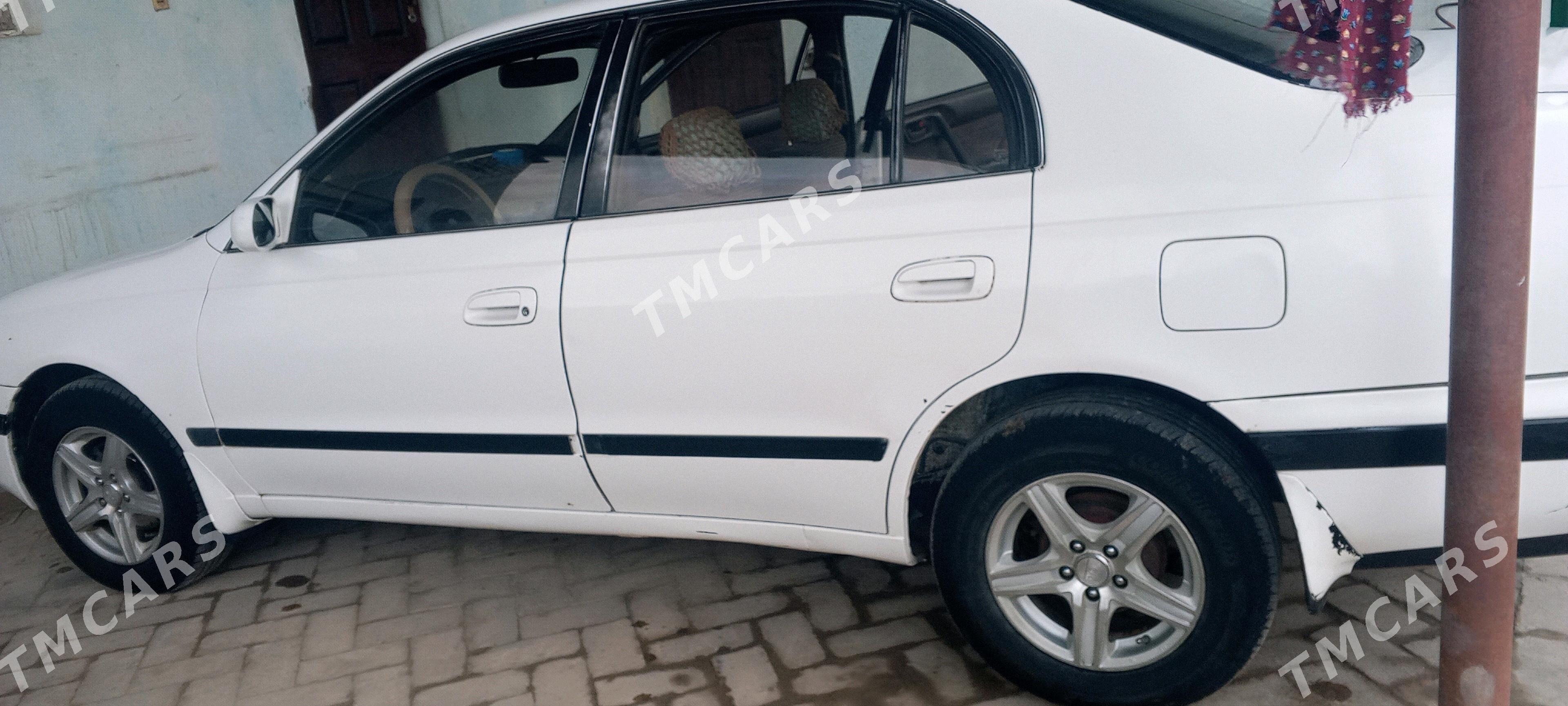 Toyota Corona 1994 - 60 000 TMT - Керки - img 2
