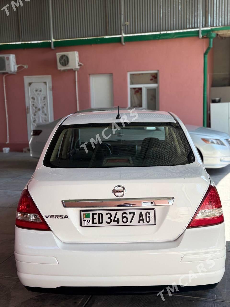 Nissan Versa 2011 - 125 000 TMT - Ашхабад - img 2