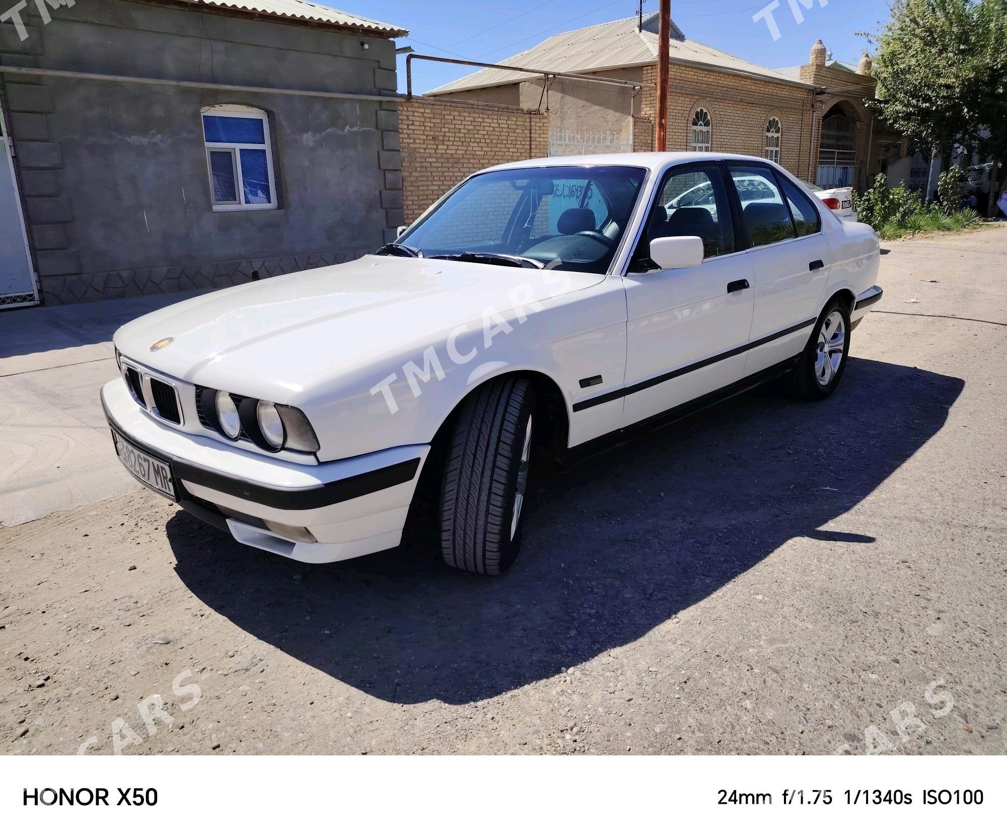 BMW 520 1993 - 70 000 TMT - Ýolöten - img 3