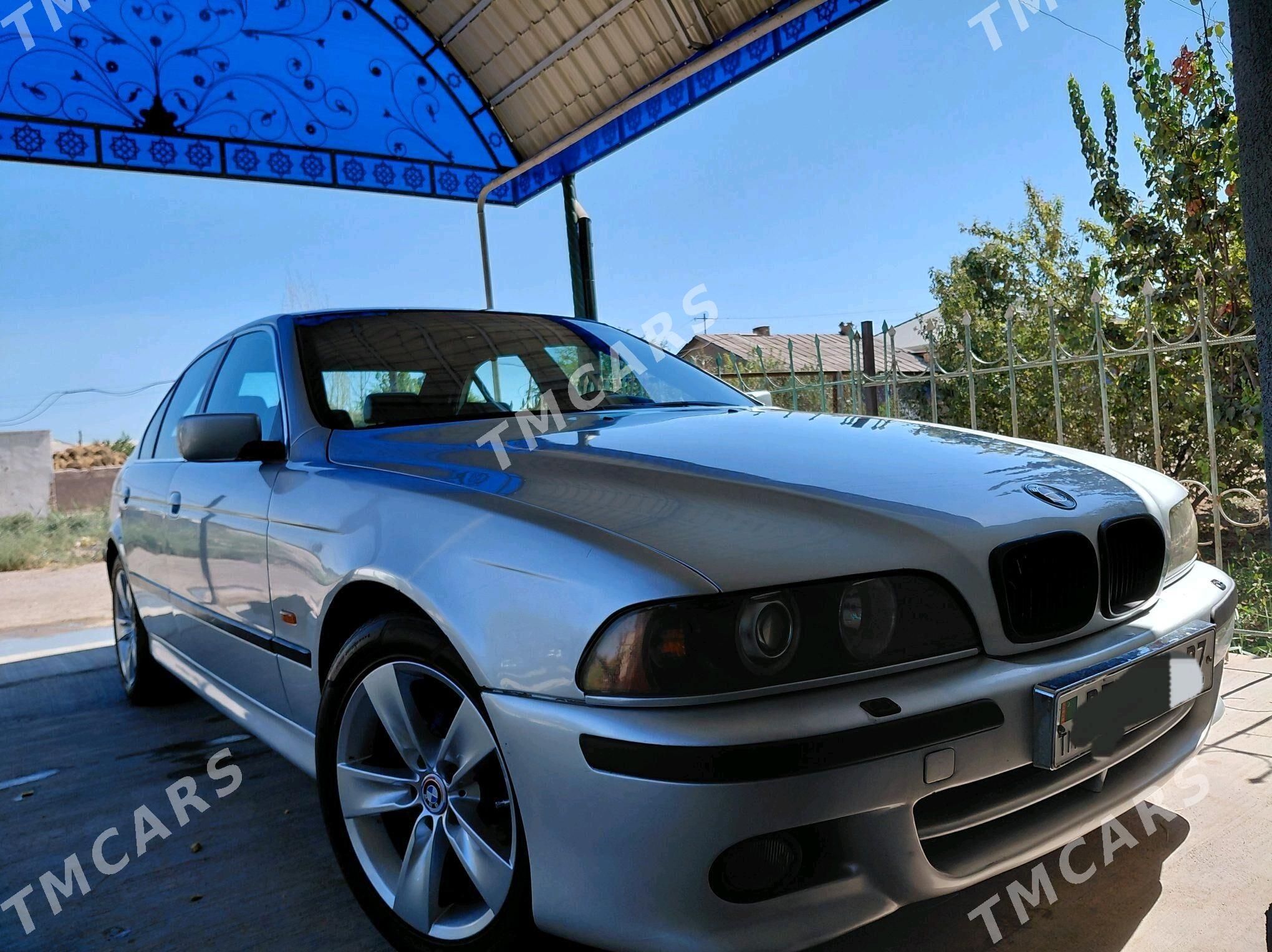 BMW E39 2000 - 100 000 TMT - Daşoguz - img 7