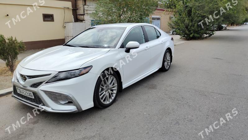 Toyota Camry 2023 - 340 000 TMT - Ашхабад - img 8