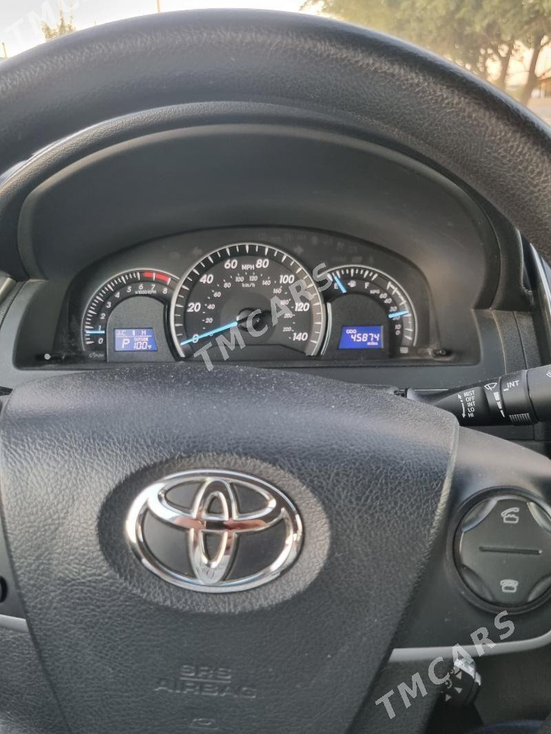 Toyota Camry 2013 - 260 000 TMT - Ак-Бугдайский этрап - img 3