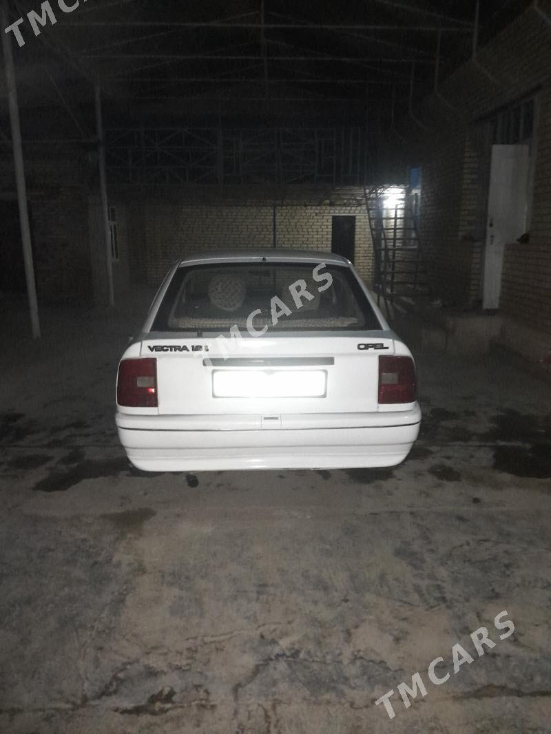 Opel Vectra 1996 - 30 000 TMT - Mary - img 3