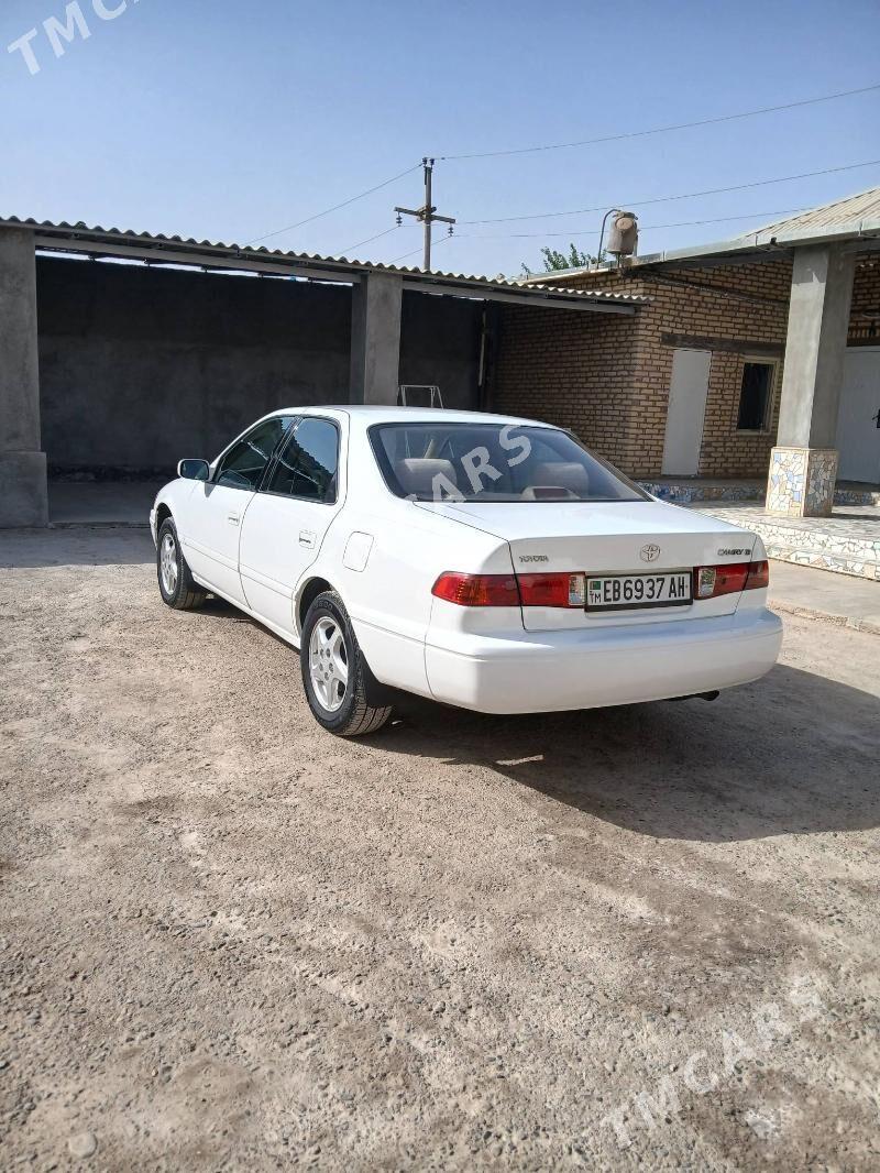 Toyota Camry 2000 - 123 000 TMT - Tejen - img 3