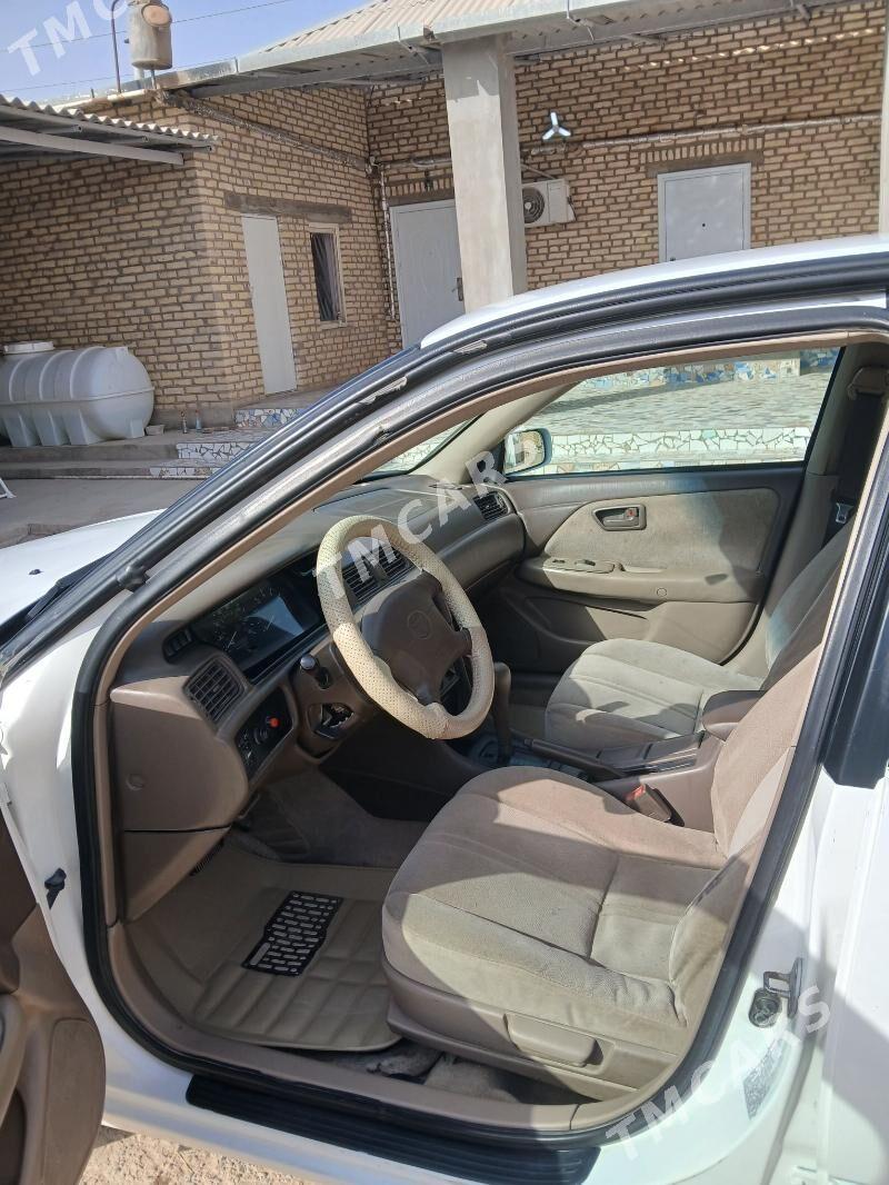 Toyota Camry 2000 - 123 000 TMT - Tejen - img 4
