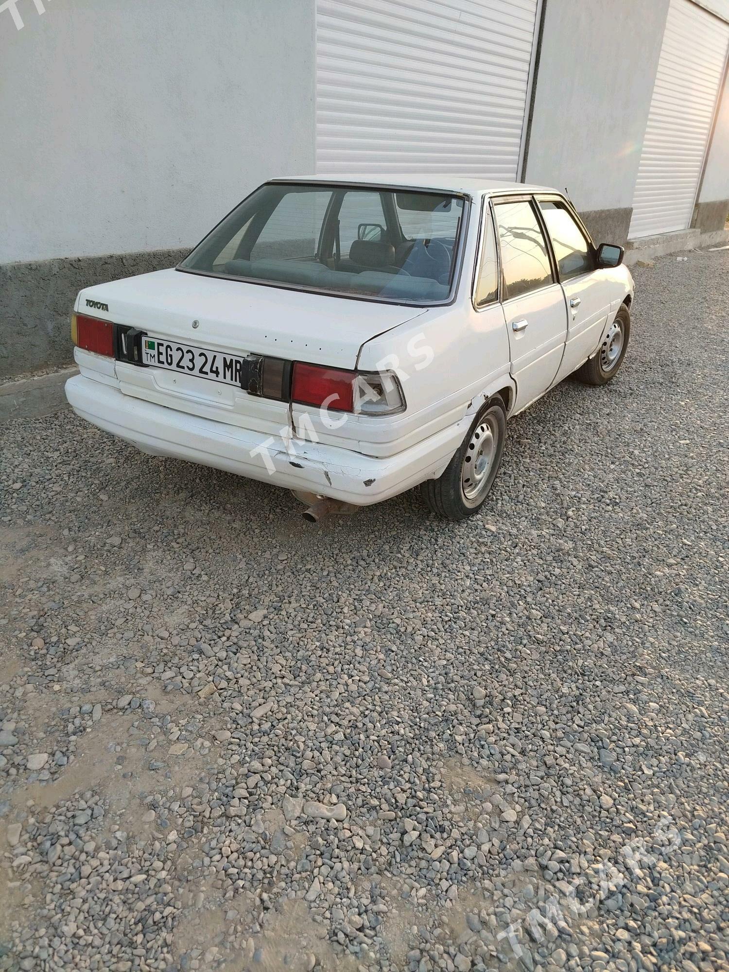 Toyota Corona 1985 - 18 000 TMT - Мары - img 2