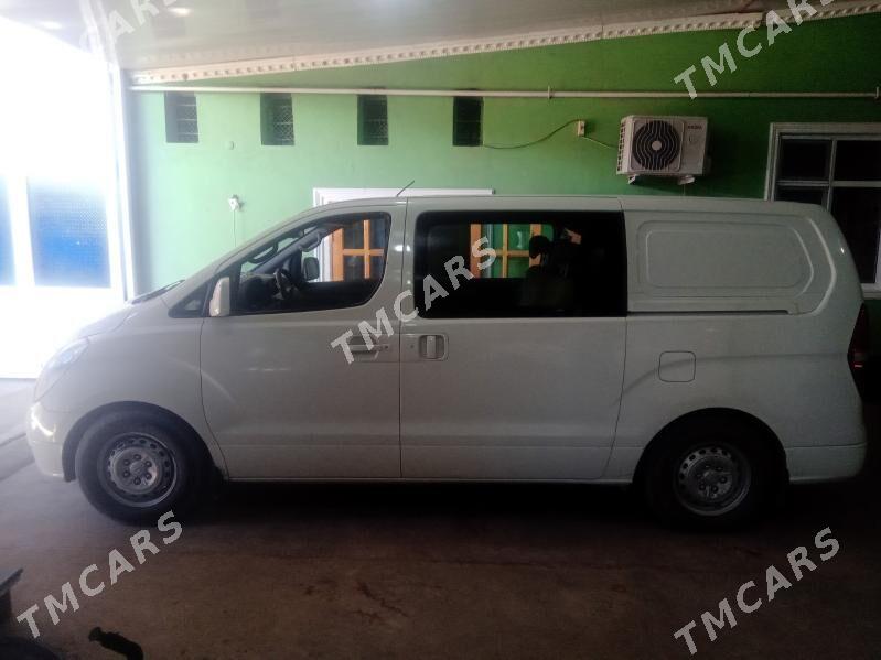 Hyundai H-1 2011 - 195 000 TMT - Туркменабат - img 2