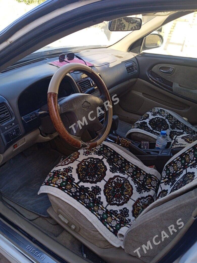 Nissan Maxima 2000 - 60 000 TMT - Sakar - img 3