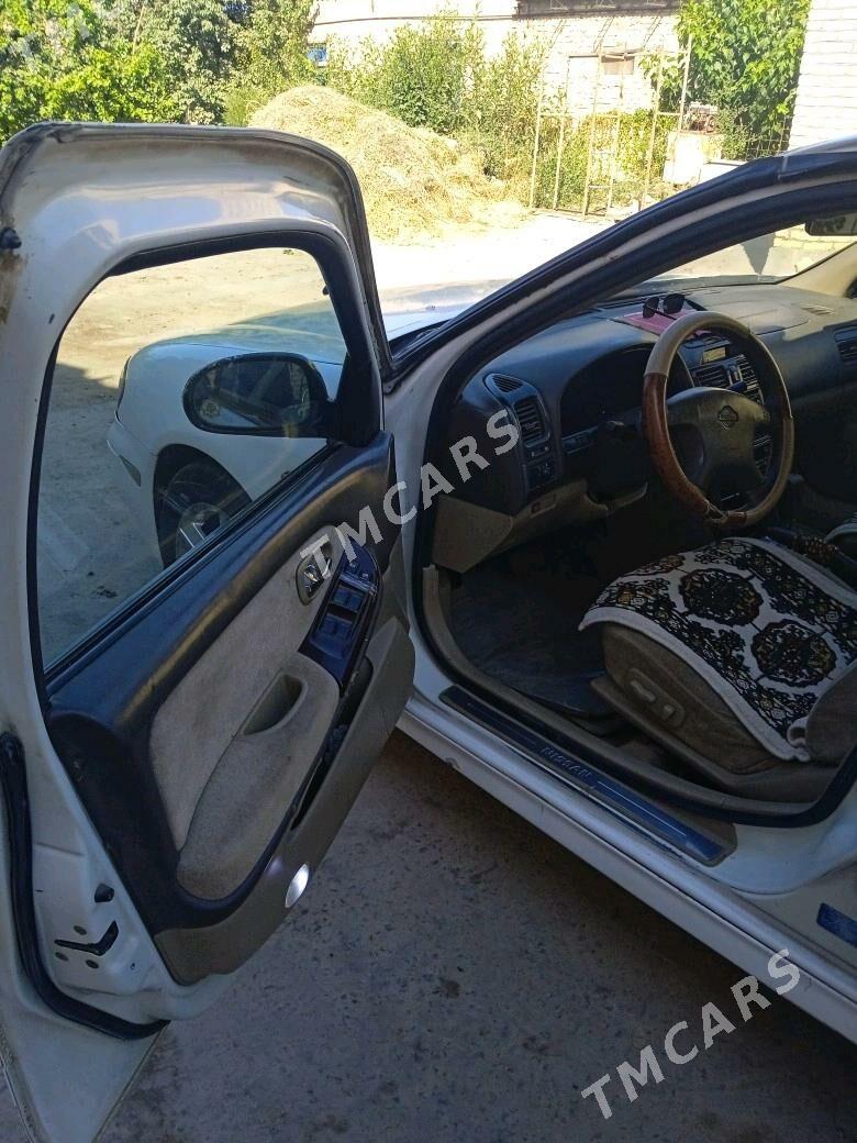 Nissan Maxima 2000 - 60 000 TMT - Sakar - img 5