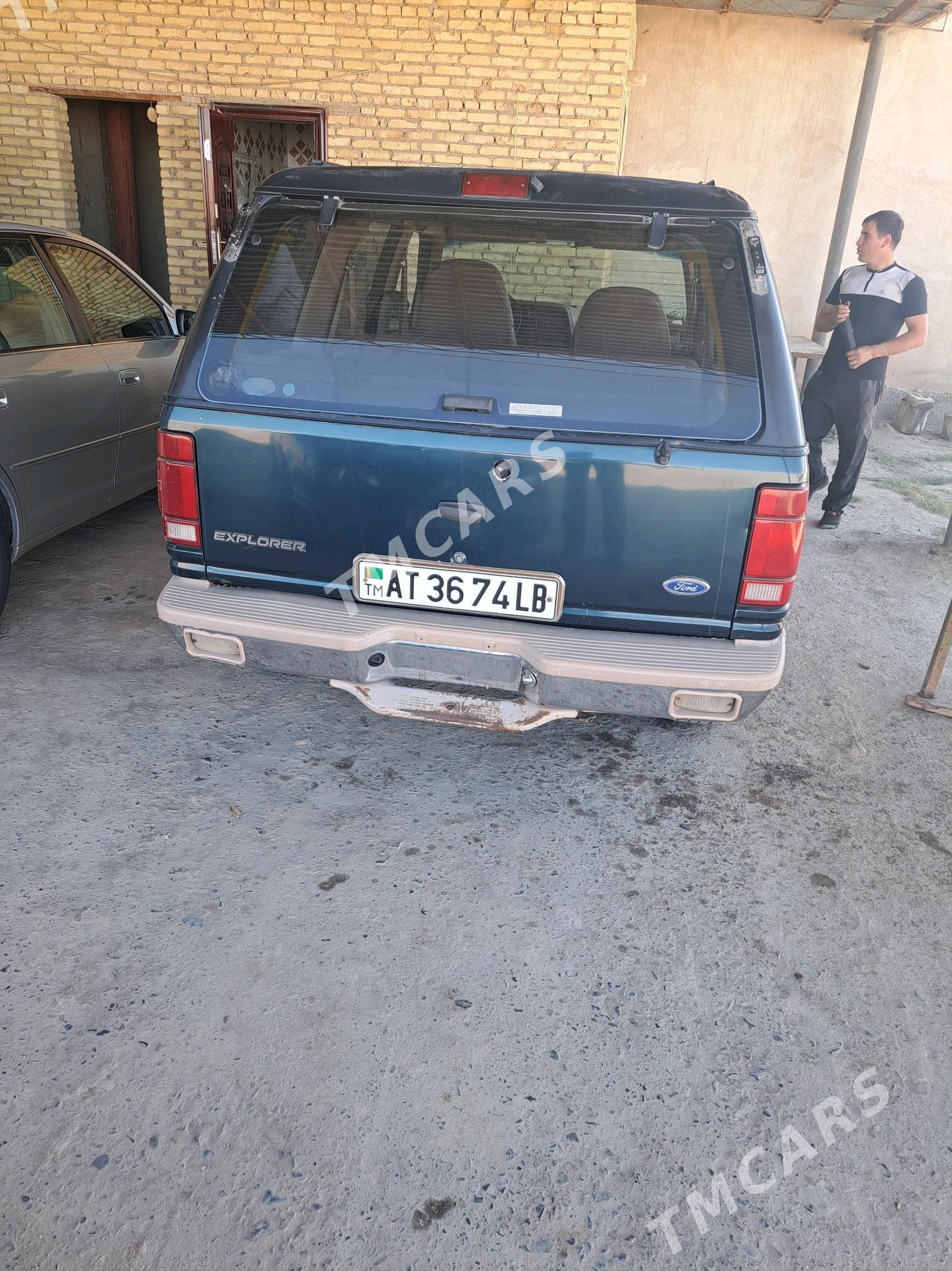Ford Explorer 1994 - 30 000 TMT - Türkmenabat - img 3