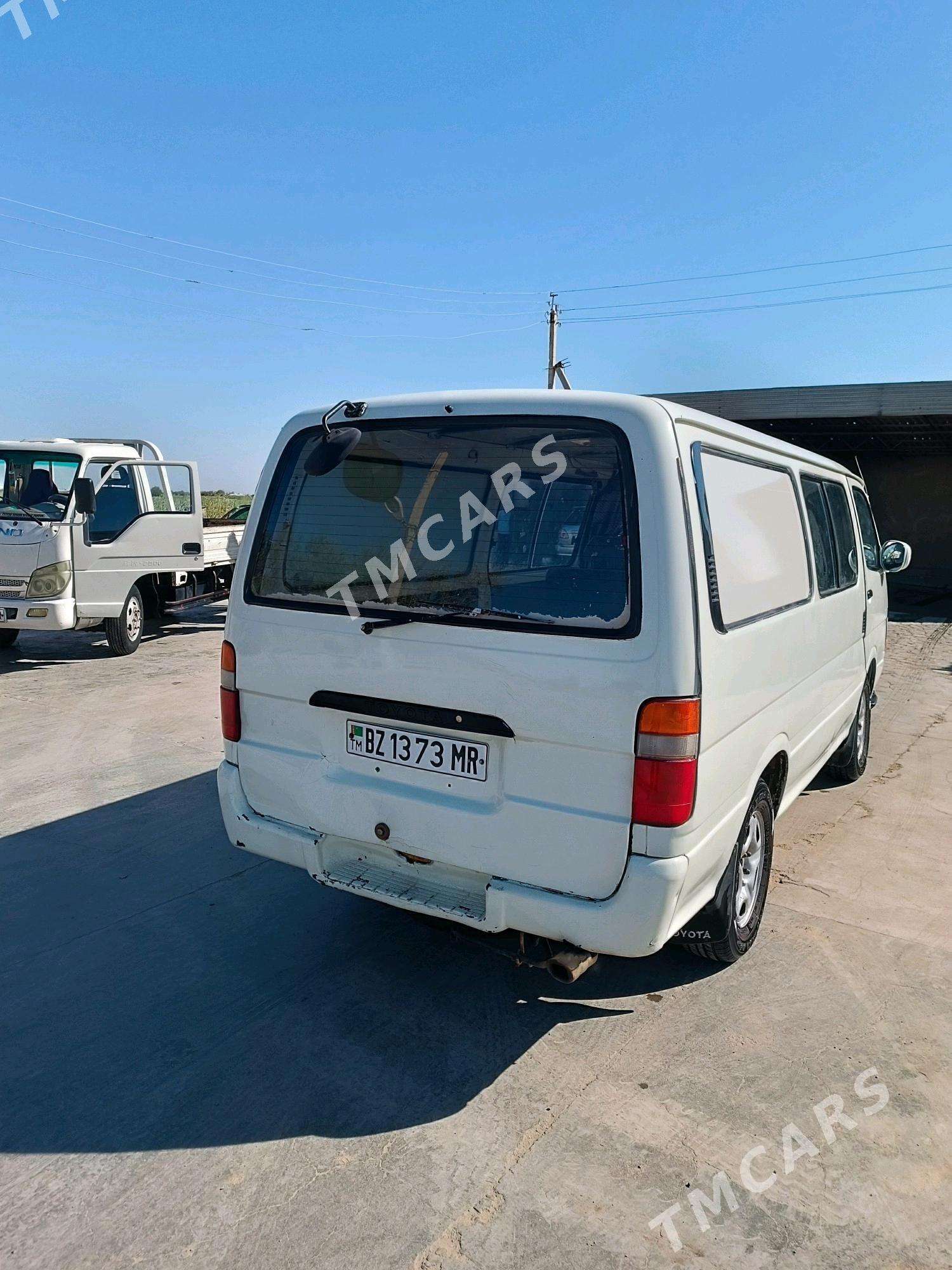 Toyota Hiace 1996 - 80 000 TMT - Sakarçäge - img 4
