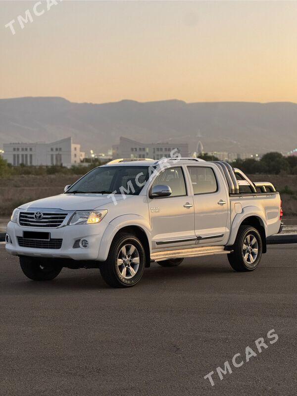 Toyota Hilux 2015 - 419 000 TMT - Ашхабад - img 2