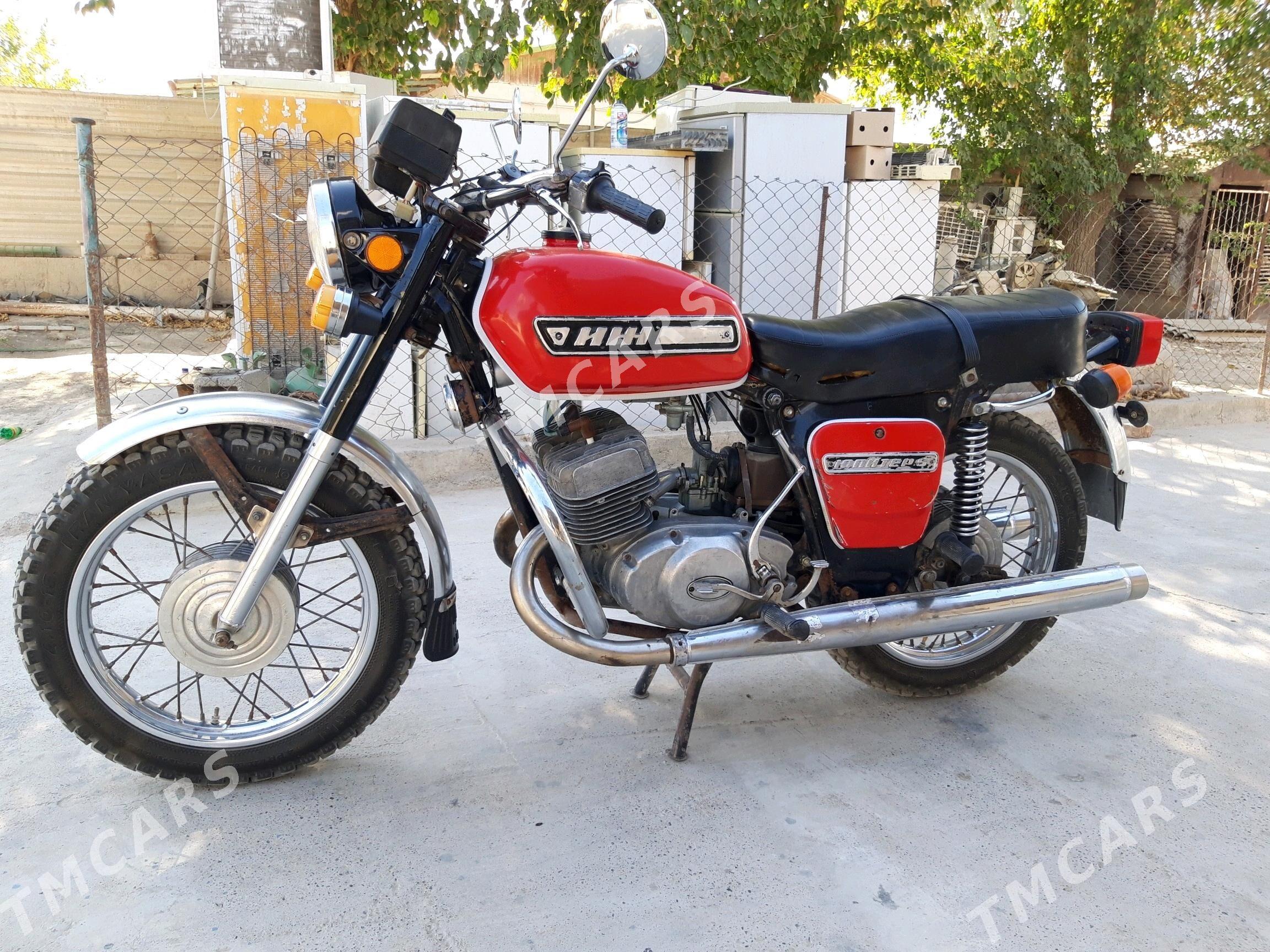 Iž Ýupiter 1987 - 16 000 TMT - Ak bugdaý etraby - img 5