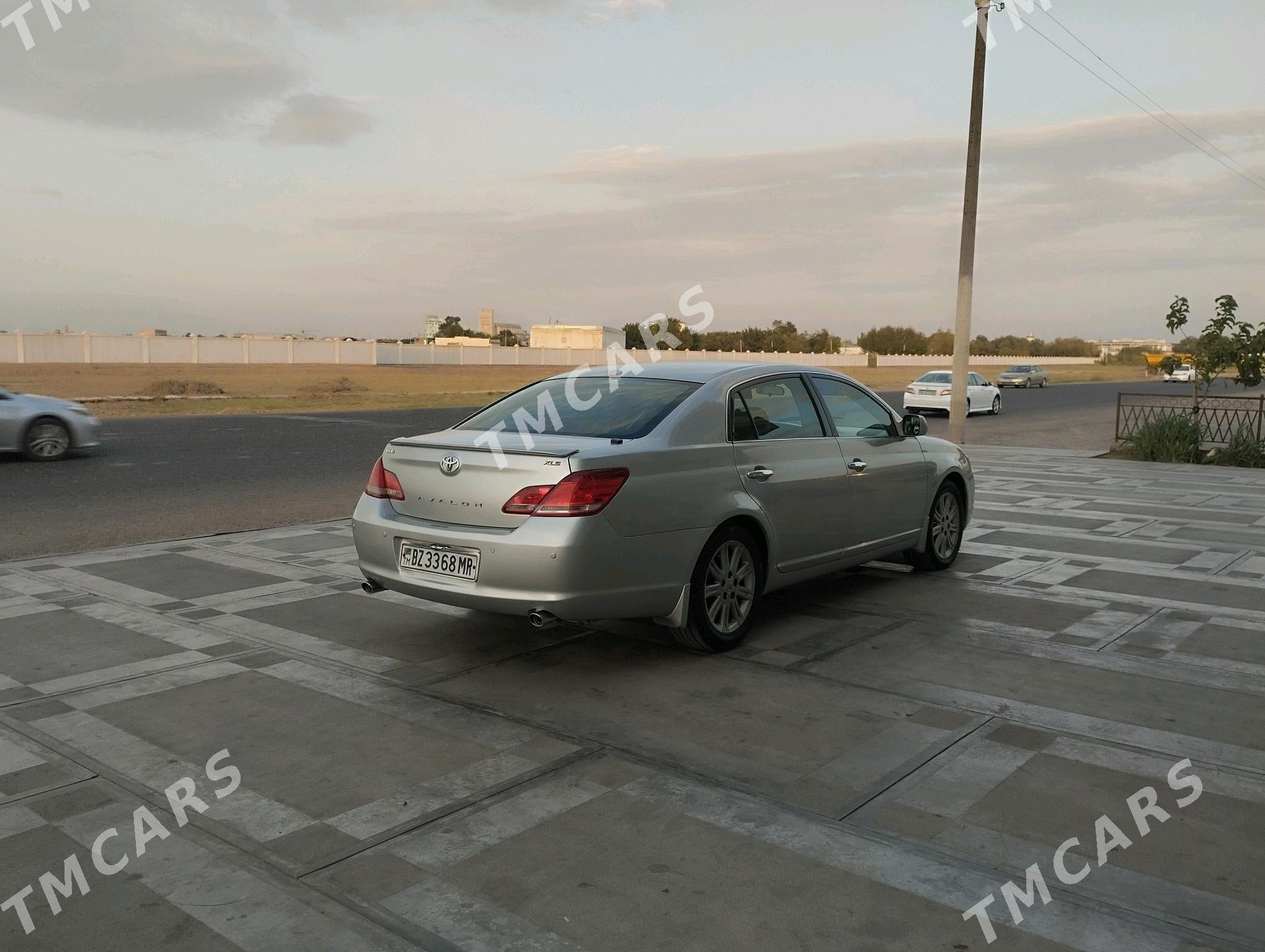 Toyota Avalon 2005 - 250 000 TMT - Mary - img 8