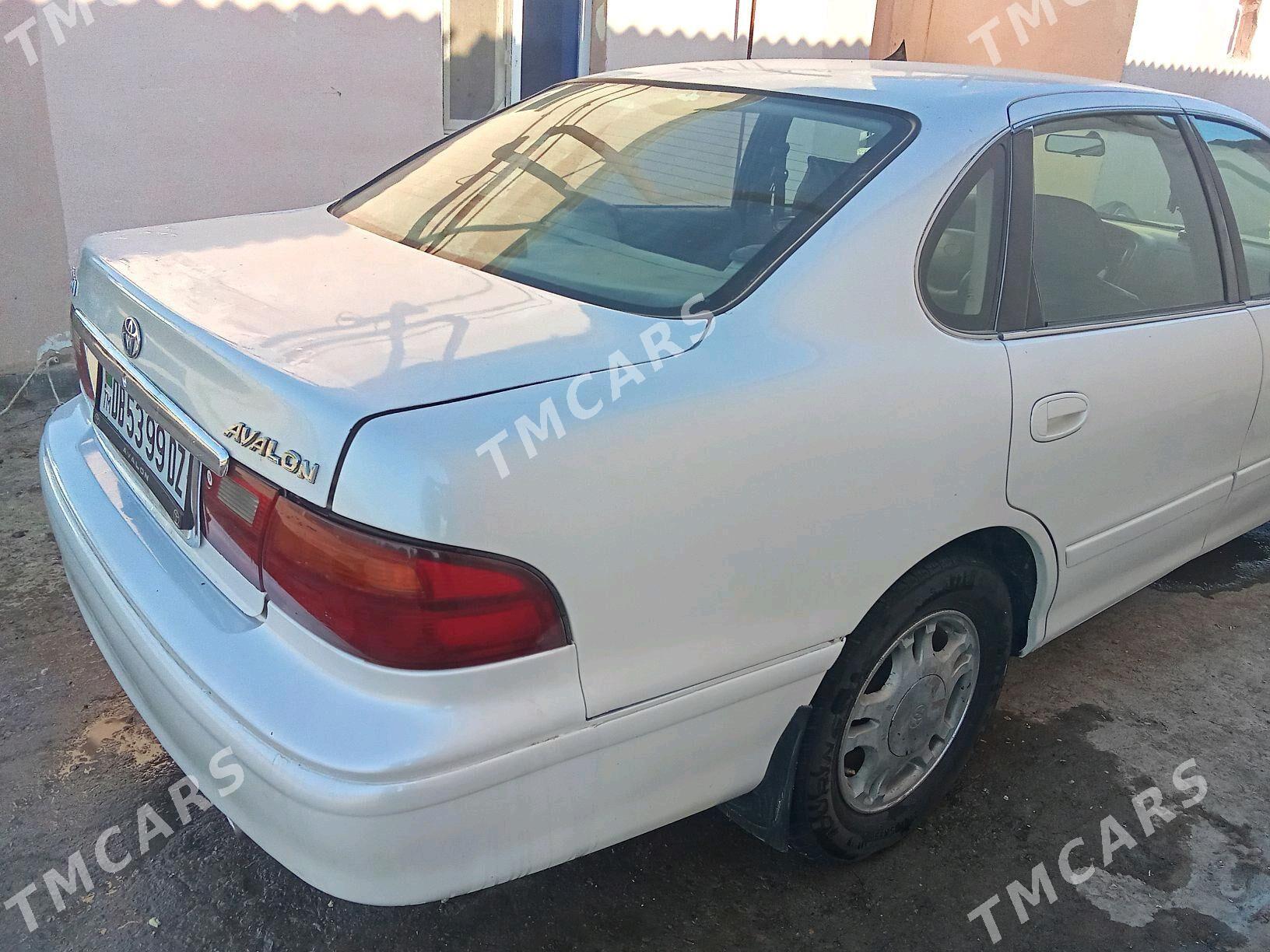 Toyota Avalon 1997 - 108 000 TMT - Гороглы (Тагта) - img 4