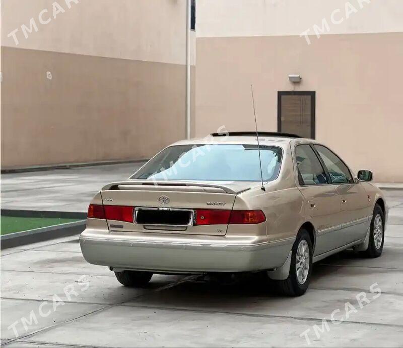 Toyota Camry 2001 - 160 000 TMT - Дянев - img 2